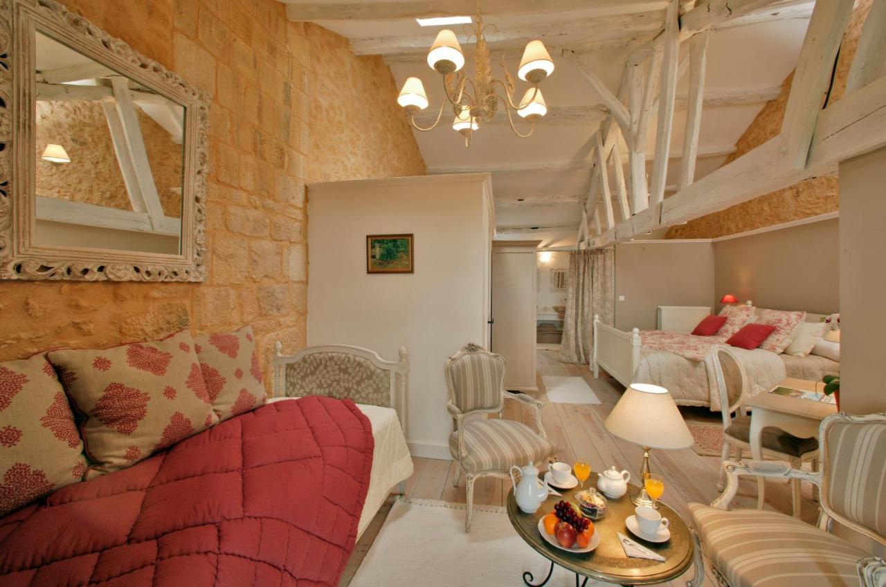 Le Prieure Du Chateau De Biron Biron  Kültér fotó
